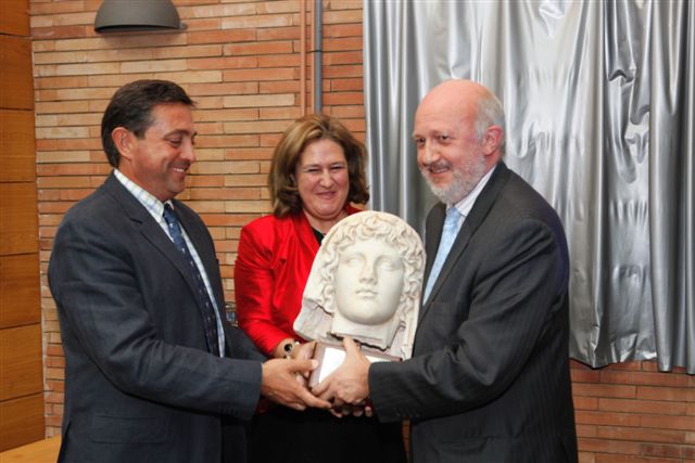 Premio a las Signoguías del Museo Romano - Sept. 2009